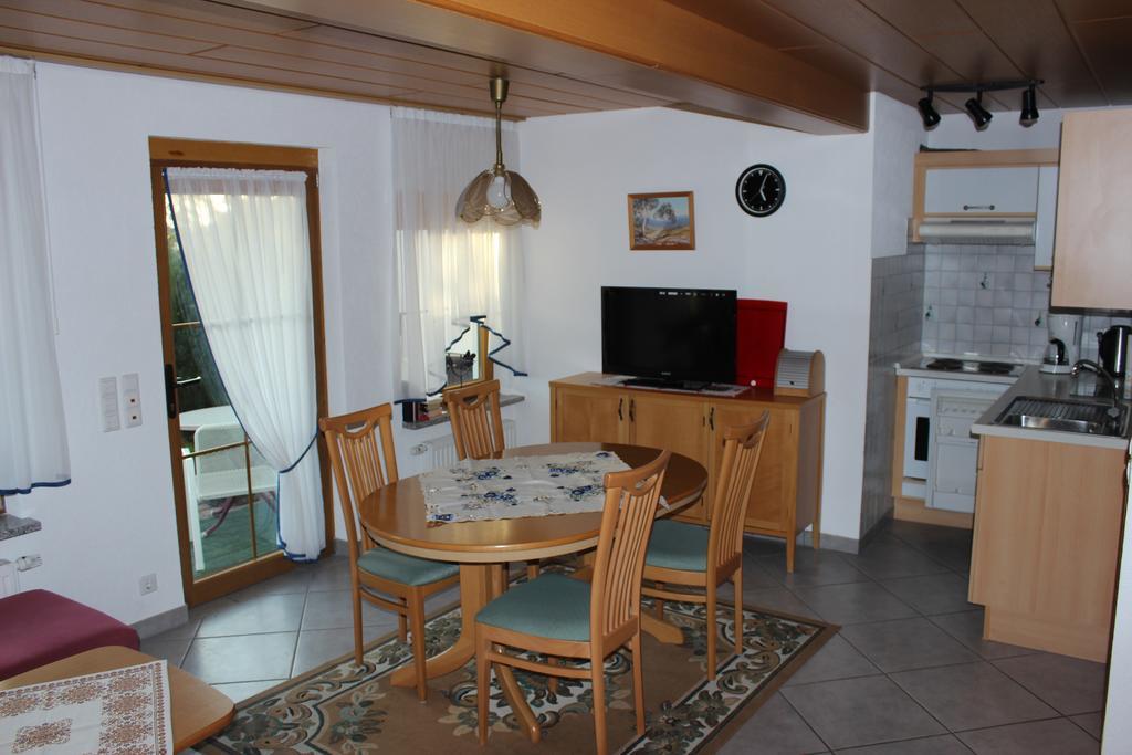Bodenseegaestehaus Uhldingen-Mühlhofen Δωμάτιο φωτογραφία
