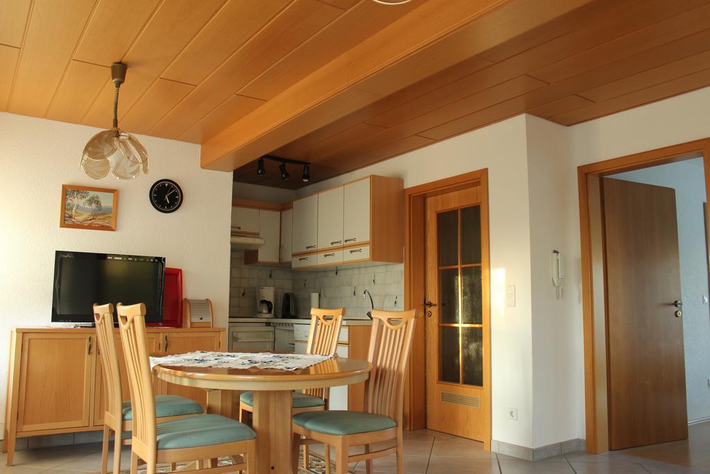 Bodenseegaestehaus Uhldingen-Mühlhofen Δωμάτιο φωτογραφία
